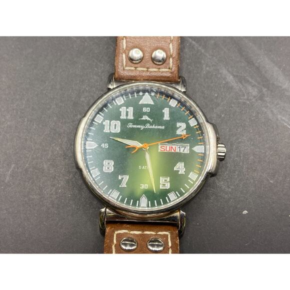 Tommy Bahama 268969SLV Men's Green Analog 5ATM Watch Brown Leather Strap Band - Picture 5 of 10